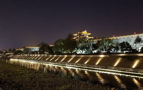 황성공원 신비롭고 아름다운 석유의 역사를 간직한 곳!